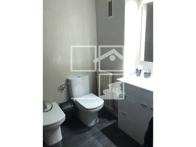 Local en Maduixes, Tona Barcelona