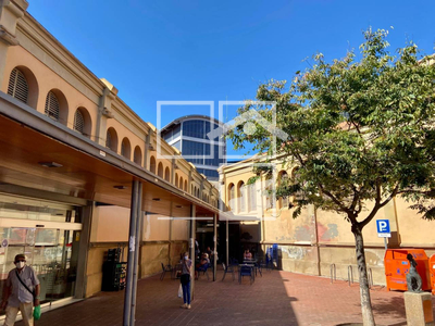 Local en Avenida Abat Marcet    , Terrassa Barcelona