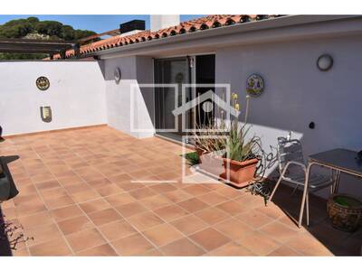 Inmueble en carretera nova, Barcelona