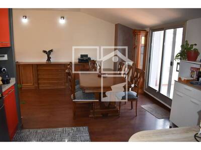 Inmueble en carretera nova, Barcelona