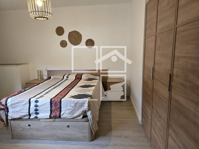 Inmueble en Calle Borges Blanques    bajos , Barcelona