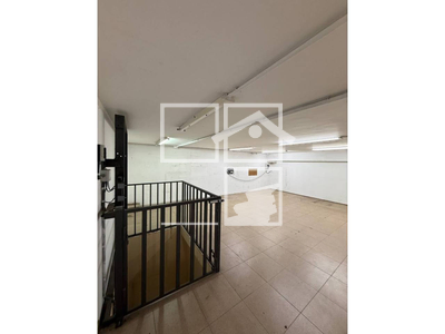 Local en Calle Dibuixant Avellaneda    LOCAL, Terrassa Barcelona