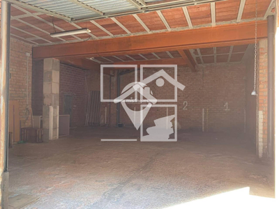 Local en Calle Olot    , Terrassa Barcelona