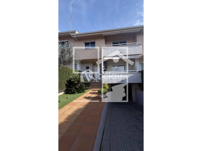 Local en Olesa de Montserrat Barcelona