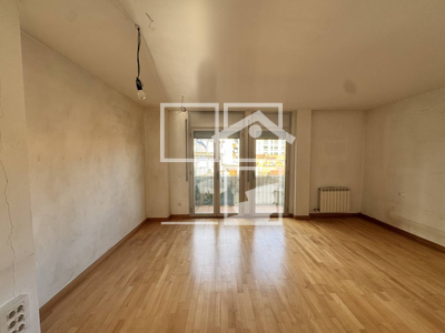 Local en Olot Girona