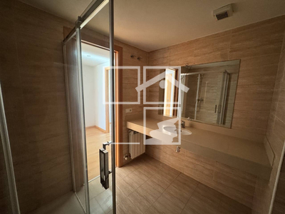 Local en Olot Girona