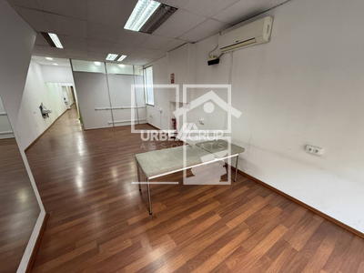 Inmueble en Calle San Leopoldo    , Barcelona